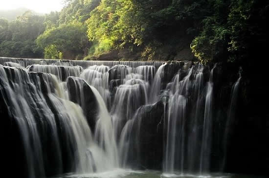 台北十分瀑布天气